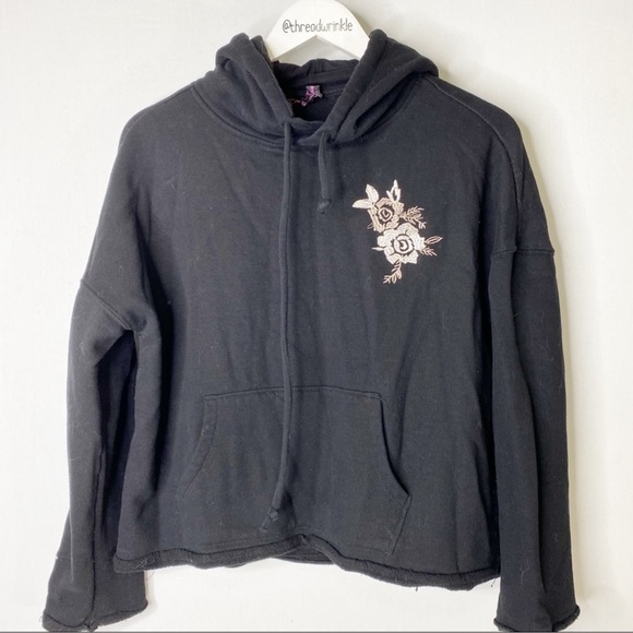 Betsy Johnson Embroidered Flower 🌺 Hoodie. - Picture 1 of 7